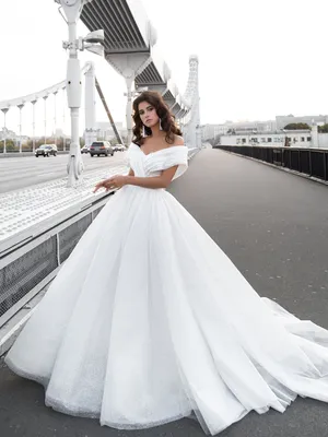 свадебное платье с пышной юбкой Gabbiano Джесс | Купить свадебное платье в  салоне Валенсия (Москва)