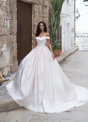 Пышные свадебные платья с корсетом: купить в СПб | Свадебный салон  «ИнтерСтиль»