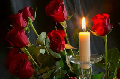 Розы и свечи - фото и картинки: 64 штук