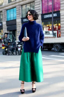 Костюм: свитер и юбка от магазина Shoppingcore