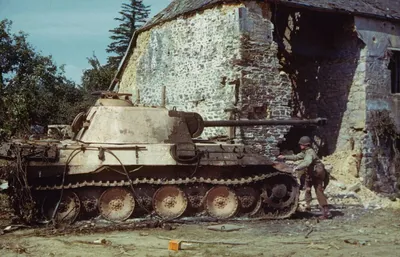 Немецкий средний танк Panther Ausf G раннего позднего производства купить  сборную пластиковую модель для склеивания в Харькове и Украине