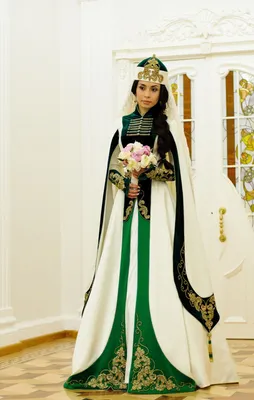 Свадебные платья украинских звезд: в чем наши знаменитости выходят замуж -  Караван