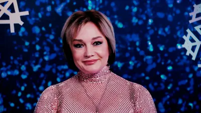 Татьяна Буланова пожелала петербуржцам процветания в 2023 году | Телеканал  Санкт-Петербург