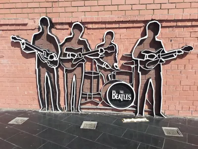 Памятник группе «The Beatles» в Екатеринбурге (Россия) с фото и отзывами