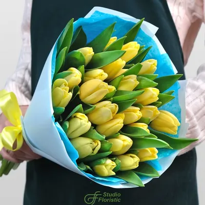 Букет тюльпанов 25 шт «Возлюбленной» (Тюльпаны - шт.) с доставкой |  СтудиоФлористик
