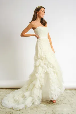 Купить свадебное платье 01 KR46 – цены на свадебные наряды  интернет-магазине в «Белый Авантаж» в Москве
