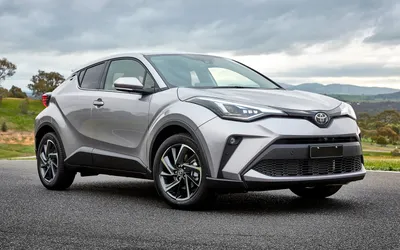 Toyota C-HR: цена и характеристики, фотографии и обзор