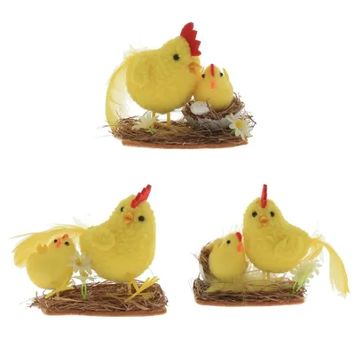 3 курицы идя на лестницу цыпленка Стоковое Фото - изображение насчитывающей  стабилизировано, свободно: 51981104