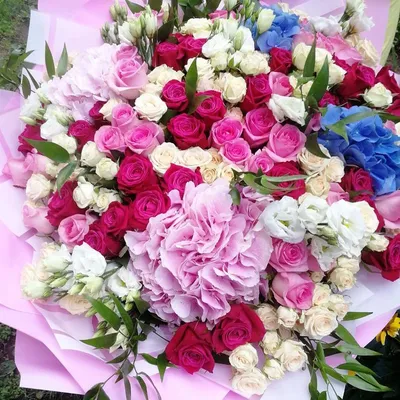 Огромный букет цветов за 13 890 руб. | Бесплатная доставка цветов по Москве