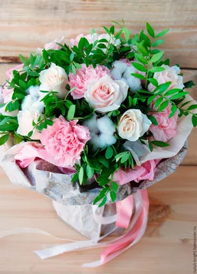 Купить Букет из живых цветов Романтика - букет из живых цветов, букет из цветов,  букет из роз | Небольшие цветочные композиции, Букет гербер, Цветочные  композиции