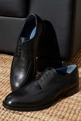 The Difference Between Oxford And Derby Shoes. | Barker Shoes USA