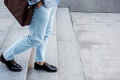 The Best Shoes to Wear With Straight-Leg Jeans | Who What Wear UK