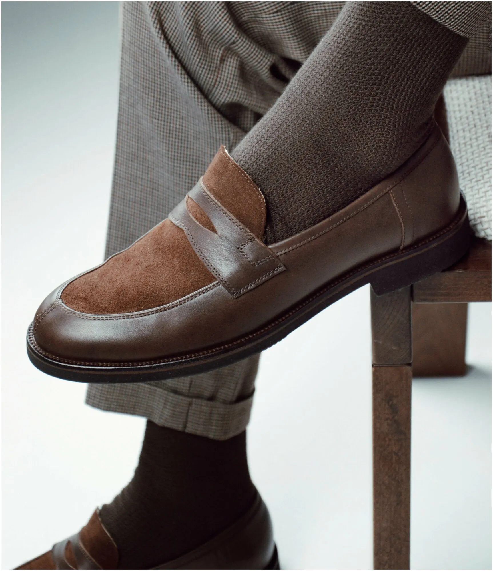 Мужские замшевые туфли-лоферы Calvin Klein Varen CKSHOE11 купить в TRIAMART Мужские замшевые туфли-лоферы Calvin Klein Varen CKSHOE11 купить в TRIAMART