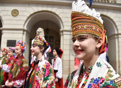 Украинский национальный костюм женский взрослый в Санкт-Петербурге, цена 2  890 руб.: купить на arlekin.su