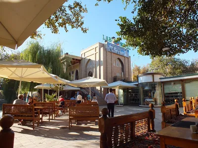 Ляби-Хауз, Бухара, Узбекистан - «Колоритный ресторан в обрамлении  исторического места. Очень приятно посидеть и отдохнуть в тени старых  деревьев. » | отзывы