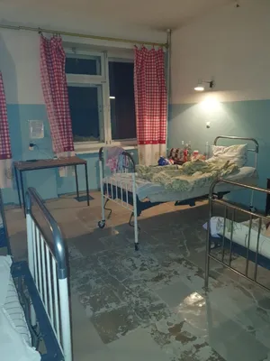 Глазовчане возмущены состоянием палат в городской больнице (ФОТО) — Город  Глазов
