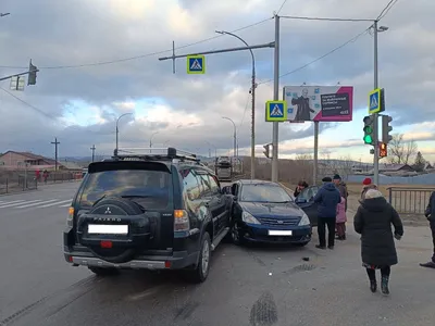 В Улан-Удэ автоледи с детьми в машине попала в ДТП | Новости Улан-Удэ -  БезФормата