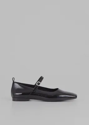 https://thefrankieshop.com/products/vagabond-delia-shoes-black