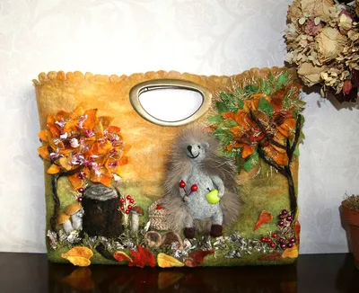 Купить Валяная сумка Осень в старом городе | Skrami.ru