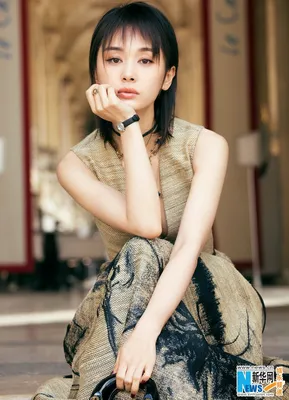 Уличные снимки Ван Цзывэня в Париже | Китайская актриса, Корейские актрисы, Азиатские актеры