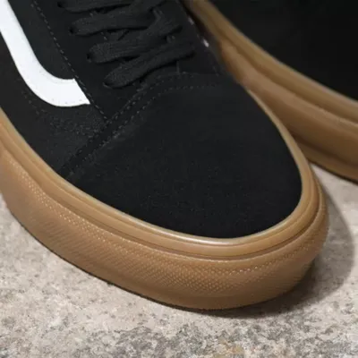 Vans Skate Old Skool Shoes - black/gum | Tactics