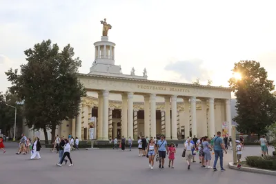 На ВДНХ открылся обновленный национальный павильон Беларуси - Российская  газета