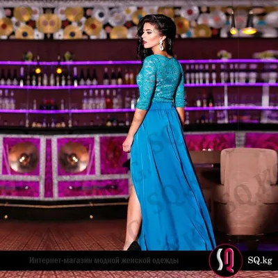 Кружевное платье изумрудного цвета - описание, цена, фото. | Купить винное  платье в Москве.