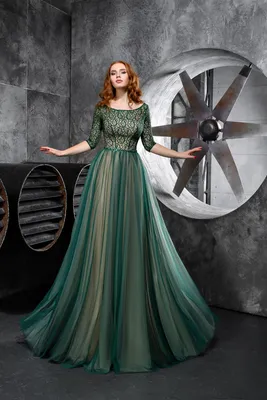Изумрудное вечернее платье Liberta Марта — купить в Москве - Свадебный ТЦ  Вега