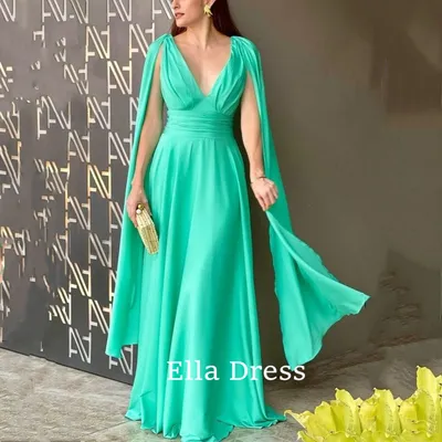 Вечерние платья изумрудного цвета купить в Москве – Цена в  интернет-магазине PrincessDress