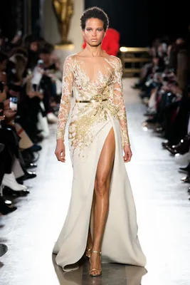 Valentino | Вечерние платья, Модный показ, Стили платьев