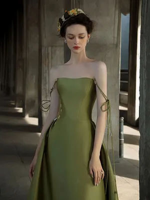 Зеленые вечерние платья в стиле ретро без бретелек, сексуальное платье на  бретельках с высокой талией и разрезом, подиумное платье, простое атласное  банкетное платье-трапеция | AliExpress