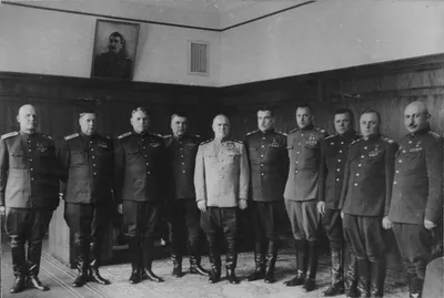 Групповой снимок командующих фронтами Великой Отечественной войны — военное  фото