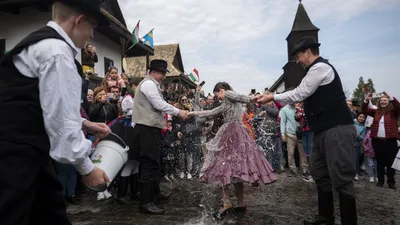 Венгерский народный танец добавился в... - Toshkent Zebolari | Facebook