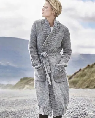 Вязаное пальто. Модные модели со схемами и описаниями