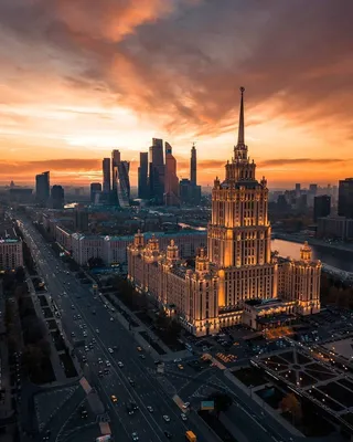 14.2 mil Me gusta, 153 comentarios - City Best Views🔝Городские виды  (@citybestviews) en Instagram: … | Beautiful travel destinations, City  aesthetic, Moscow travel