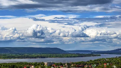 Самара. Виды с волжского парома.