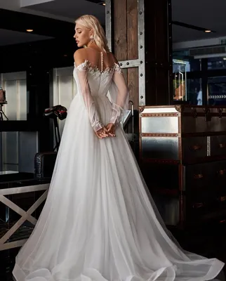 Винтажное свадебное платье платья платья свадебное винтаж — цена 890 грн в  каталоге Свадебные платья ✓ Купить женские вещи по доступной цене на Шафе |  Украина #118997383