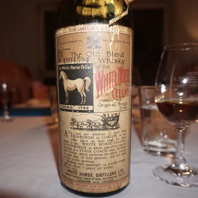 White Horse 'Soffiantino Import' (1970s, OB, 43,5%) – WHISKYFACILE