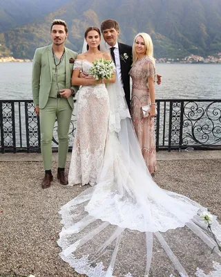 Дарья Клюкина и топ-менеджер «Газпром-Медиа» сыграли свадьбу на озере Комо  | STARHIT