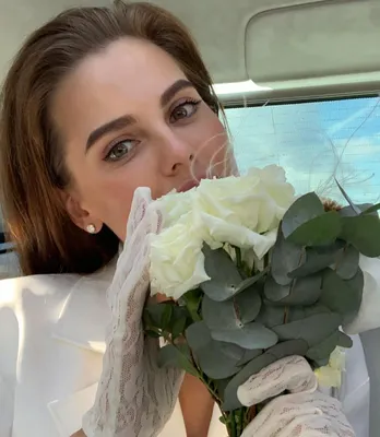 Победительница шоу «Холостяк» Дарья Клюкина вышла замуж: фото невесты в  кольце с голубым бриллиантом | Красота и здоровье | 7Sisters