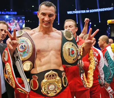 Владимир Кличко, бывший чемпион мира по боксу в тяжелом весе, уходит в отставку