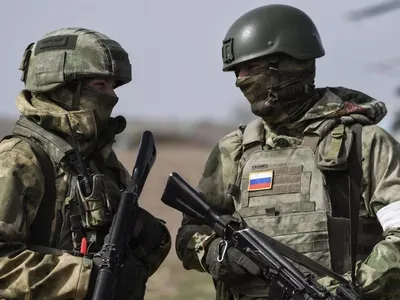 Российские военные эвакуируют жителей Артемовска и Соледара - видео