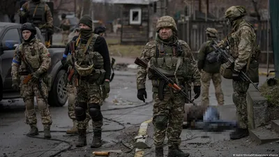 Фотохроника войны в Украине - Буча – DW – 04.04.2022