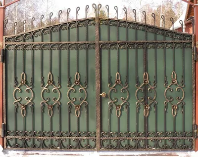 Кованые металлические ворота купить в Минске - фото и стоимость