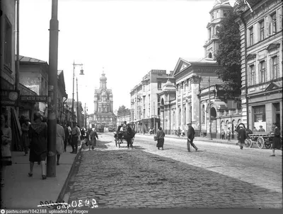 Покровские ворота в 1930-х и 2022 году на фото сделанных с одних точек |  Про life в Москве и не только | Дзен