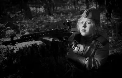 Обои девушка, фото, война, чёрно-белое, оптика, Вторая мировая, снайпер, ВОВ,  СВТ-40, Гвардия, \