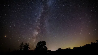 Телескоп James Webb снял самую далекую звезду Вселенной — фото -  04.08.2022, Sputnik Кыргызстан