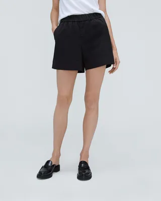 Team Try-On: Abercrombie's Denim Mom Shorts - The Mom Edit