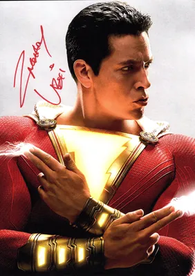 Закари Леви – Фото с подписью – Shazam! Ярость богов - SignedForCharity