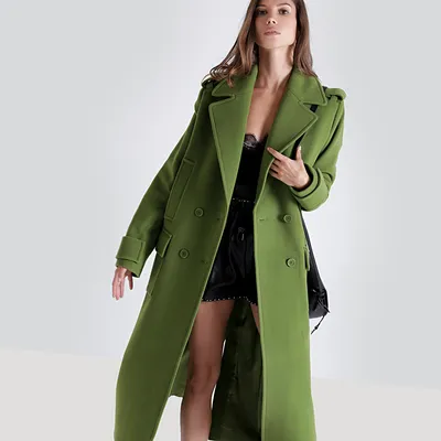 Зеленое пальто прямого силуэта – Россия, зеленого цвета, шерсть. Купить в  интернет-магазине в Москве. Цена 13880 руб.